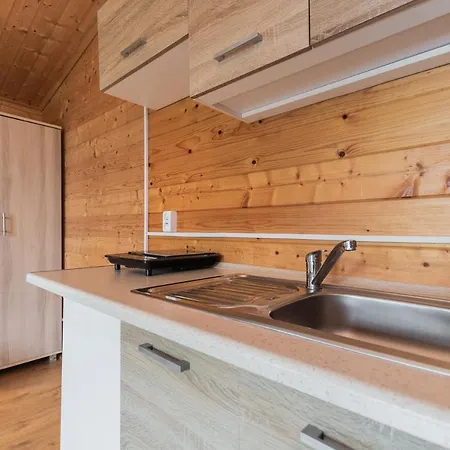 I Pod Kogutem - Prywatne Stegna (Pomerania)