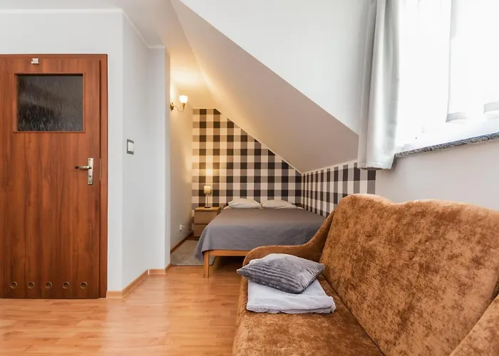 I Pod Kogutem - Prywatne Lodge *