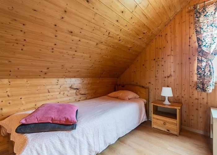 I Pod Kogutem - Prywatne Lodge Stegna (Pomerania)